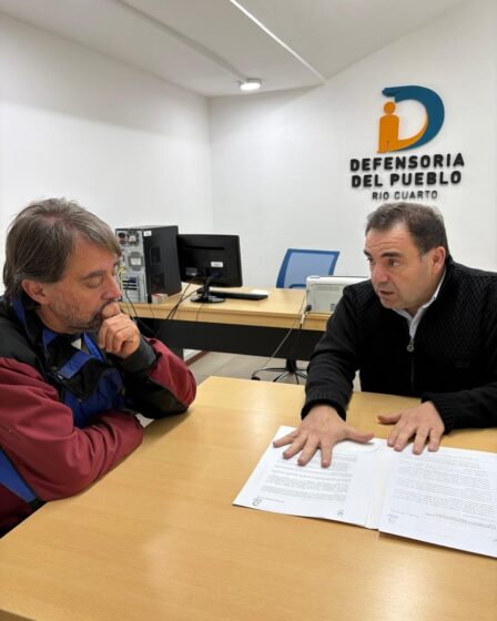 Reunión con el Padre Carlos Junco por la situación de las personas con discapacidad